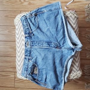 Vintage Manager denim shorts, size 34